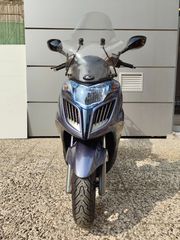Kymco Grand Dink 300 2015-thumb-4