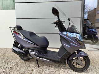Kymco Grand Dink 300 2015-thumb-9