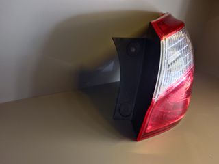 ΠΙΣΩ ΦΑΝΑΡΙ ΔΕΞΙΟ ΕΞΩΤΕΡΙΚΟ NISSAN QASHQAI-thumb-2