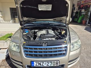 Volkswagen Touareg 2004-thumb-1