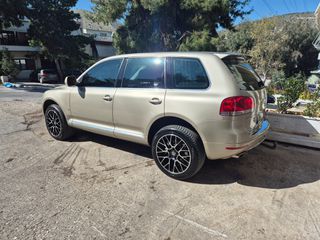 Volkswagen Touareg 2004-thumb-5