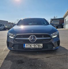 Mercedes-Benz A 200 2018 163 hp-thumb-2