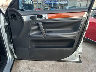 Volkswagen Touareg 2003 ΑΕΡΙΟ* ΒΙΒΛΙΟ SERVICE*ΔΕΡΜΑ*ΚΛΙΜΑ*18''ΖΑΝΤΕΣ-thumb-36