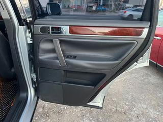 Volkswagen Touareg 2003 ΑΕΡΙΟ* ΒΙΒΛΙΟ SERVICE*ΔΕΡΜΑ*ΚΛΙΜΑ*18''ΖΑΝΤΕΣ-thumb-33