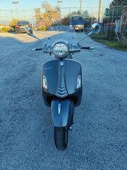 Vespa GTS 125 2021 Piaggio GTS 125 '21