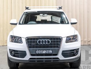AUDI Q5 ‘10 CDN 2.0cc TFSi Μουρακι κομπλέ σε άριστη κατάσταση γνησια!!!