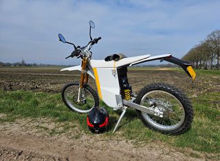 Gowow ORI L1e Street 2025 Ηλεκτρικό Motocross Με Πινακίδα-thumb-1