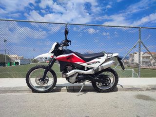 Husqvarna TE 630 2011 630 E-thumb-2