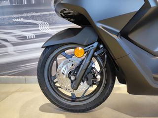Honda PCX 125 2026 ΆΤΟΚΑ-thumb-6