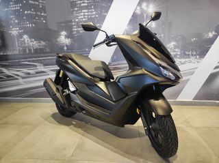 Honda PCX 125 2026 DX ΑΤΟΚΑ-thumb-1