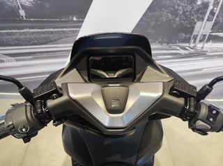 Honda PCX 125 2026 DX ΑΤΟΚΑ-thumb-5