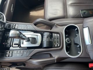 Porsche Cayenne 2016 E-HYBRID 416 PS FACE LIFT-thumb-47