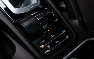 Porsche Cayenne 2016 E-HYBRID 416 PS FACE LIFT-thumb-28