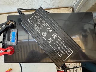 ΜΠΑΤΑΡΙΑ ΛΙΘΙΟΥ LIFEPO4 12V /200AH /16,9KG-thumb-2