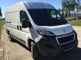 Κλούβα Peugeot 2018 boxer-thumb-1