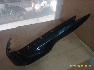 ΚΑΛΥΜΜΑ ΔΕΞΙΑ ΚΟΝΣΟΛΑ 1B007061 - Right side tunnel PIAGGIO BEVERLY HPE 300-400