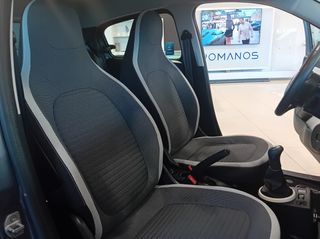 Renault Twingo 2016 1.0 SCe Experience-thumb-19
