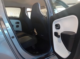 Renault Twingo 2016 1.0 SCe Experience-thumb-21