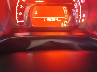 Renault Twingo 2016 1.0 SCe Experience-thumb-29