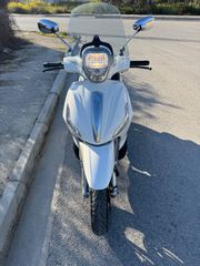 Piaggio Beverly 350 2013-thumb-1