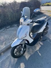Piaggio Beverly 350 2013-thumb-2