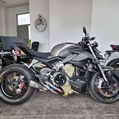 Ducati Streetfighter 2020 V4 AKRAPOVIC OHLINS FULL CARBON