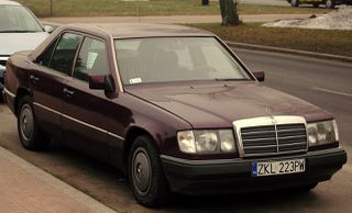 Καπό w124 e200 mercedes-thumb-1