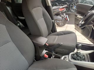 Suzuki Vitara 2018 1.6 DDiS V-Cool 4x4*120hp-thumb-37
