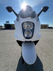 Gilera GP 800 2010-thumb-4