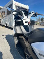 Gilera GP 800 2010-thumb-16