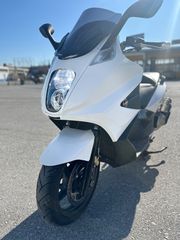 Gilera GP 800 2010-thumb-17