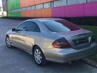 Mercedes-Benz CLK 200 2008-thumb-3