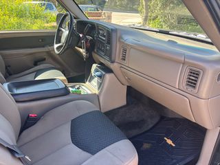 Chevrolet Avalanche 2002-thumb-16