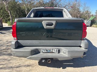 Chevrolet Avalanche 2002-thumb-3
