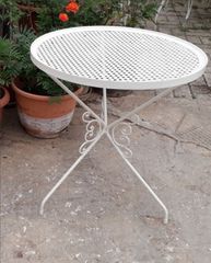 Τραπεζάκι κήπου φέρ φορζέ