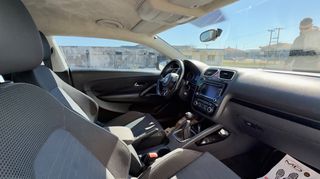 Volkswagen Scirocco 2011 TSI 1.4-thumb-5