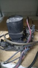 Γνησιο mercuiser powertrim με βάση σε καλη κατάσταση