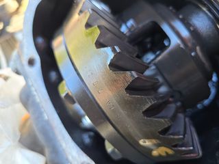 NISSAN D21 KA24/2400 cc 12 valve 127 Hp injection-thumb-8