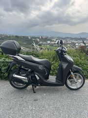Honda SH 300i 2018 ABS, TOP BOX-thumb-1