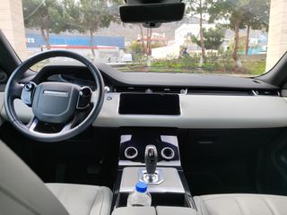 Land Rover Range Rover Evoque 2019-thumb-12