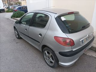 Peugeot 206 2005-thumb-2