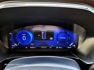 Ford Kuga 2021 ST LINE DIESEL 1.5 TDCi 120HPS AUTOMATO-thumb-37