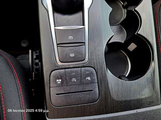 Ford Kuga 2021 ST LINE DIESEL 1.5 TDCi 120HPS AUTOMATO-thumb-42