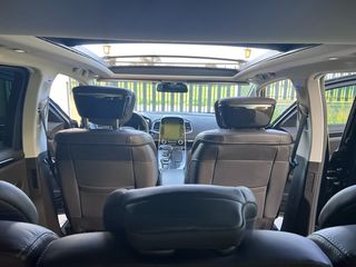 Renault Espace 2015 INITIALE-thumb-42