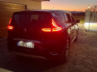 Renault Espace 2015 INITIALE-thumb-33