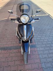 Piaggio Beverly 300i Tourer 2010-thumb-4
