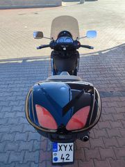 Piaggio Beverly 300i Tourer 2010-thumb-7