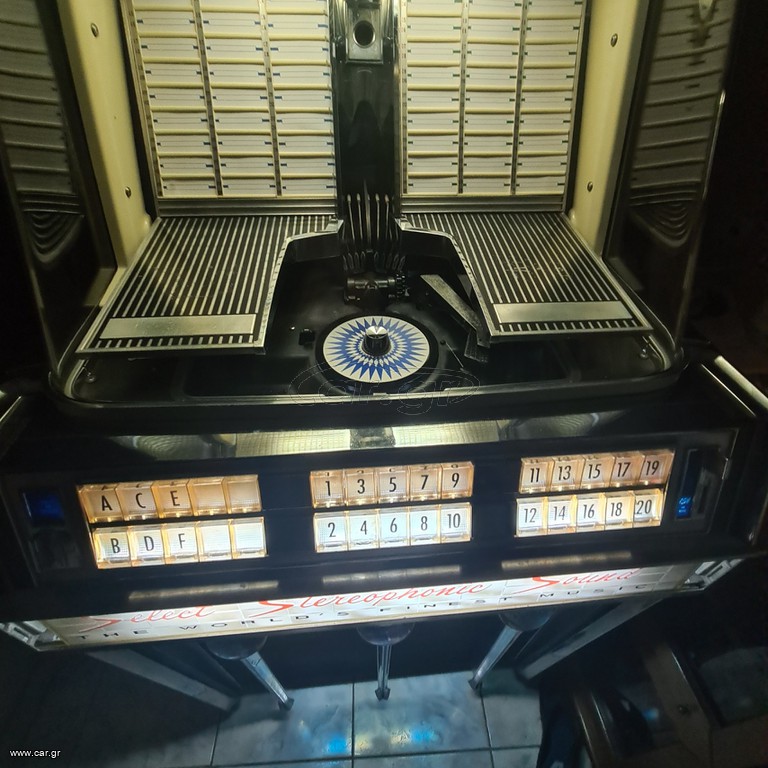JUKE BOX AMI K120 4500,00