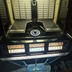JUKE BOX AMI K120 4500,00