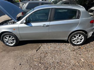 Alfa Romeo Alfa 147 2002-thumb-4